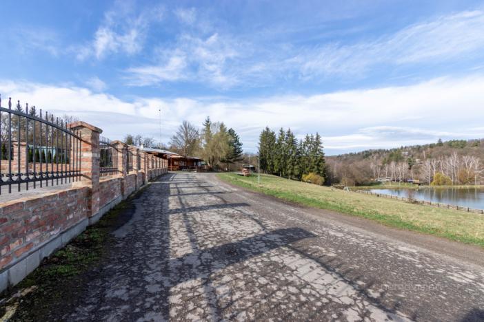 Prodej restaurace, Tvarožná Lhota, Tvarožná Lhota, 337 m2