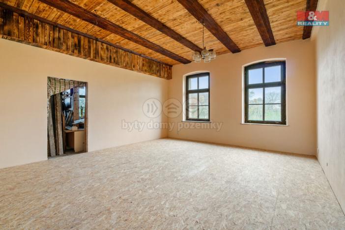 Prodej obchodního prostoru, Povrly, Český Bukov, 580 m2