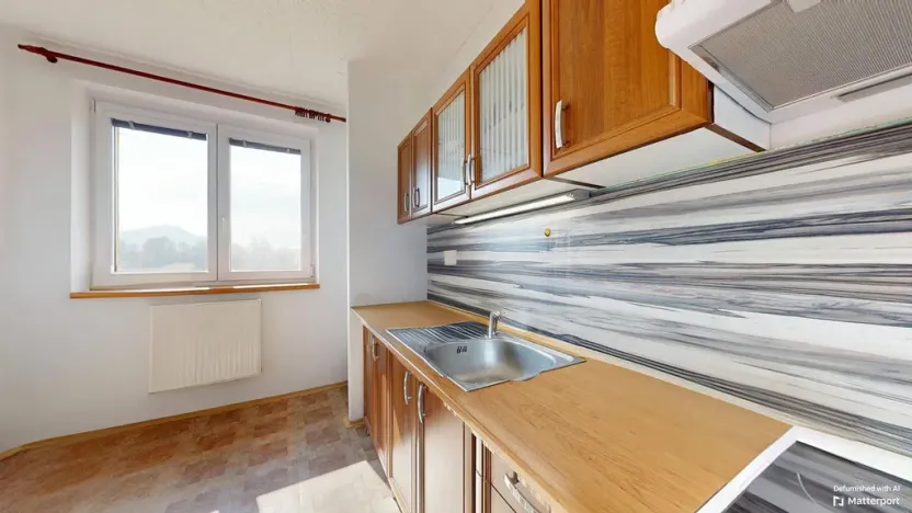 Prodej bytu 3+1, Brniště - Luhov, 79 m2