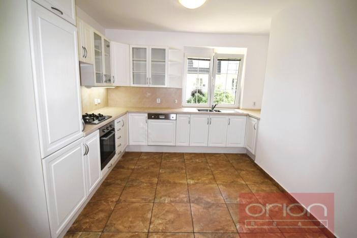 Pronájem rodinného domu, Průhonice, Pod Valem II., 300 m2
