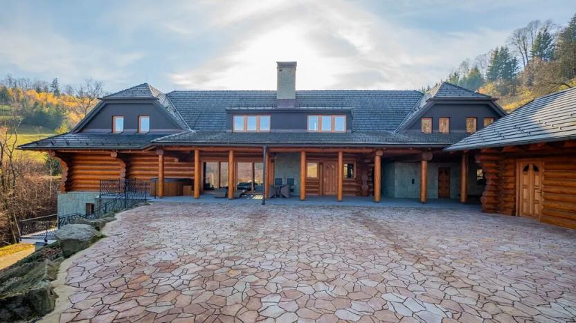 Prodej rodinného domu, Dolní Lomná, 1559 m2