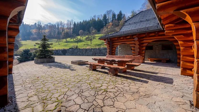 Prodej rodinného domu, Dolní Lomná, 1559 m2