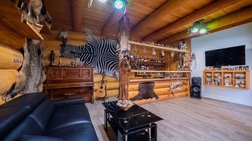 Prodej rodinného domu, Dolní Lomná, 1559 m2