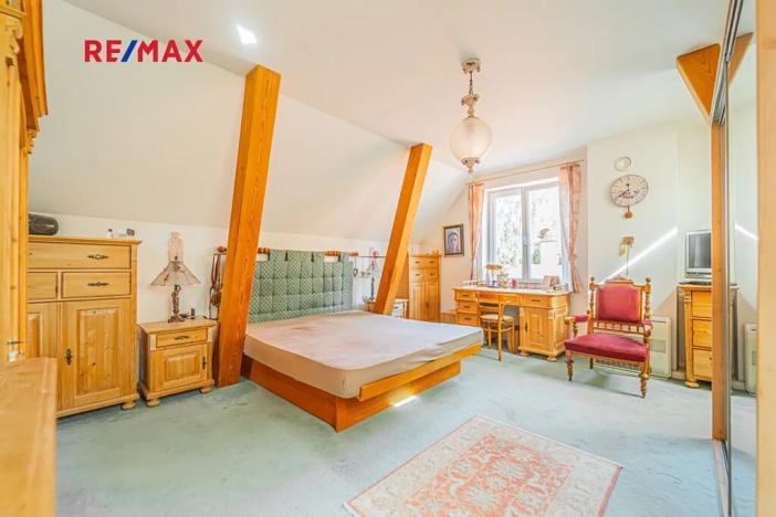 Prodej rodinného domu, Přerubenice, 301 m2