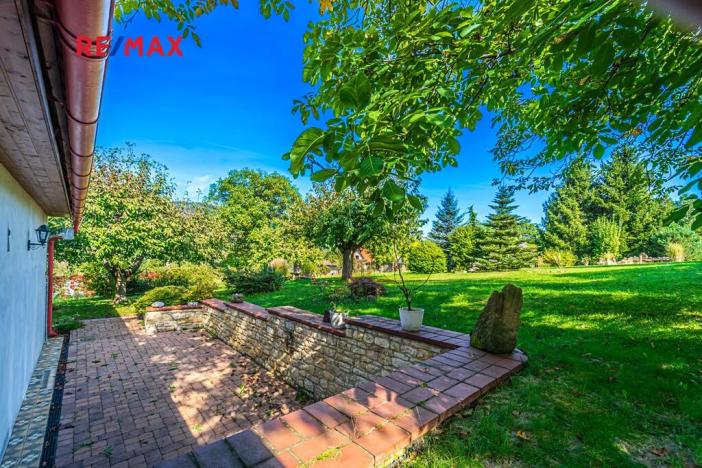 Prodej rodinného domu, Přerubenice, 301 m2