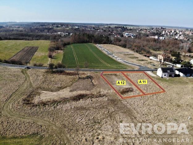 Prodej pozemku pro bydlení, Týnec nad Labem - Vinařice, 1364 m2