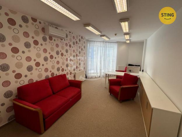 Prodej kanceláře, Pardubice, třída Míru, 46 m2