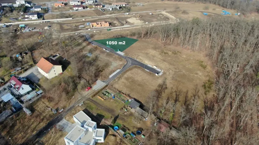 Prodej pozemku pro bydlení, Hluboká nad Vltavou, Lesní, 1050 m2