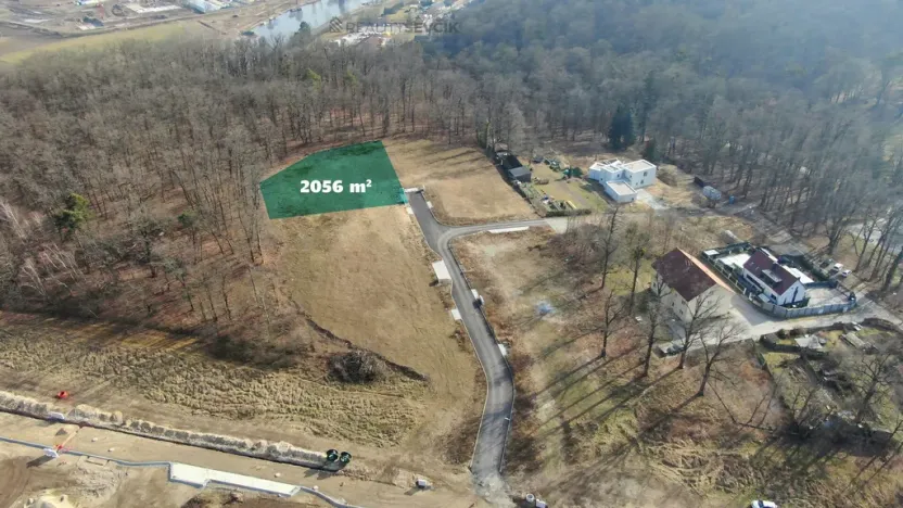 Prodej pozemku pro bydlení, Hluboká nad Vltavou, Lesní, 2056 m2