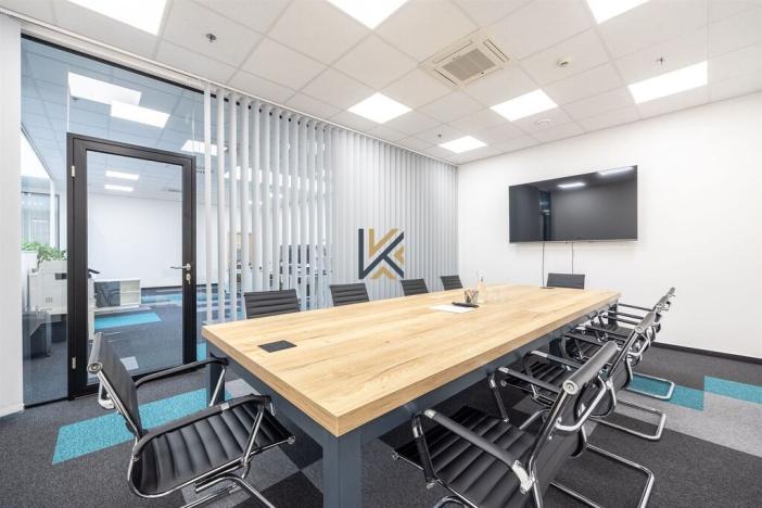 Pronájem kanceláře, Praha - Zličín, Na Radosti, 1030 m2