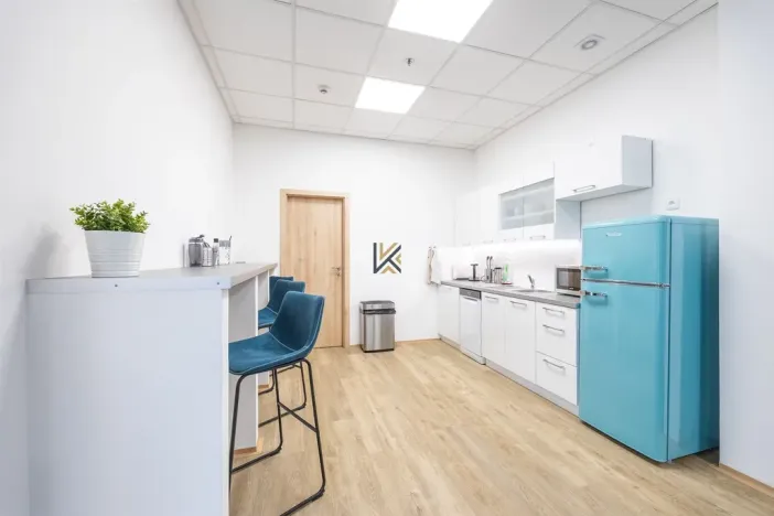 Pronájem kanceláře, Praha - Zličín, Na Radosti, 1030 m2