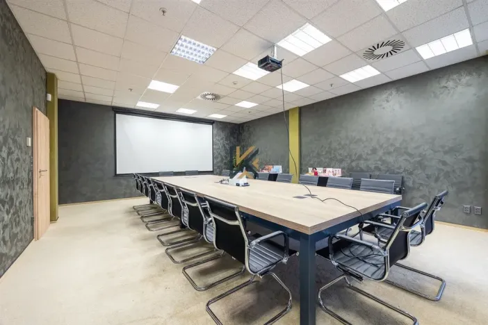 Pronájem obchodního prostoru, Praha - Zličín, Na Radosti, 1030 m2