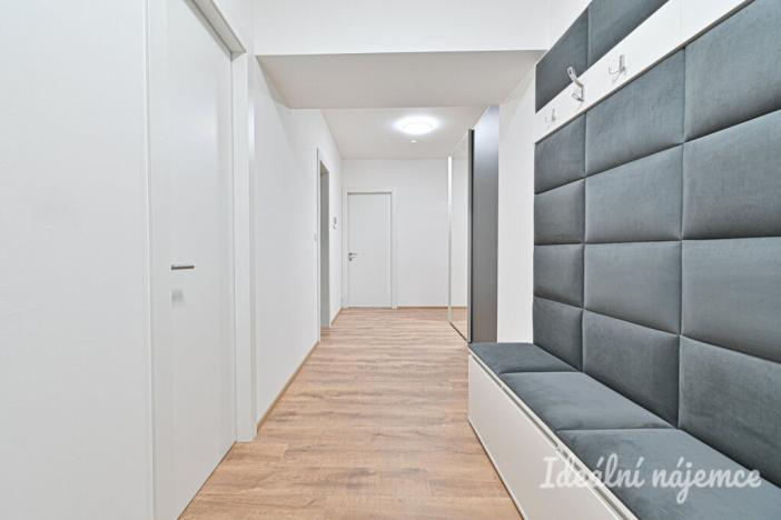 Pronájem bytu 2+kk, Slavkov u Brna, Slovanská, 81 m2