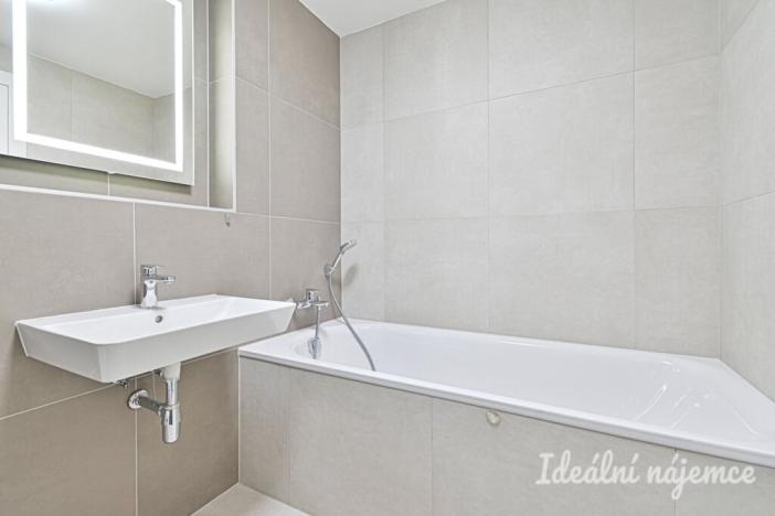 Pronájem bytu 2+kk, Slavkov u Brna, Slovanská, 81 m2