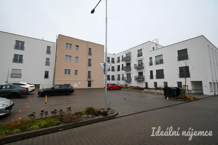 Pronájem bytu 2+kk, Slavkov u Brna, Slovanská, 81 m2