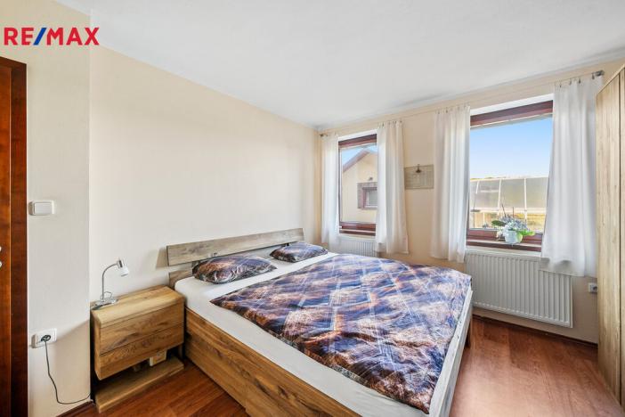 Prodej rodinného domu, Býšť, 4478 m2