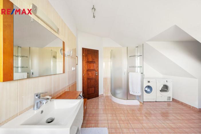 Prodej rodinného domu, Býšť, 4478 m2