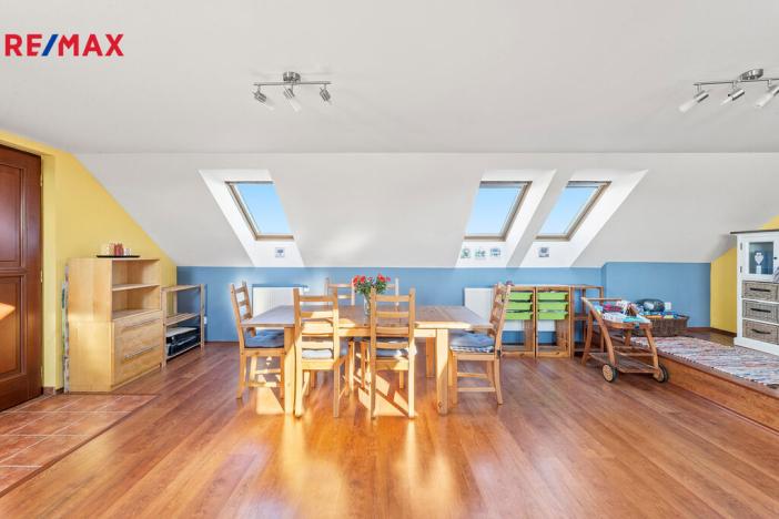 Prodej rodinného domu, Býšť, 4478 m2