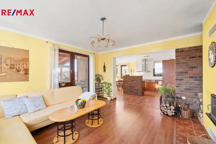 Prodej rodinného domu, Býšť, 4478 m2