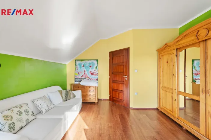 Prodej rodinného domu, Býšť, 4478 m2