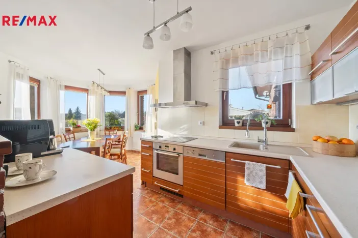 Prodej rodinného domu, Býšť, 4478 m2