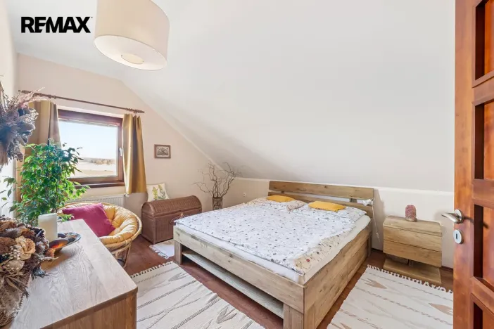 Prodej rodinného domu, Býšť, 4478 m2