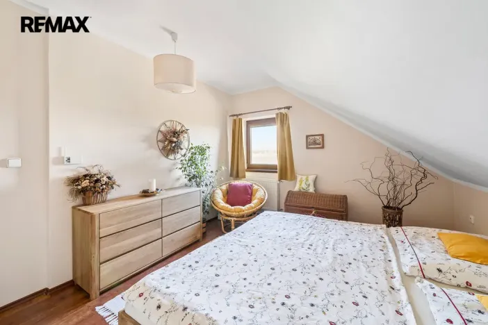 Prodej rodinného domu, Býšť, 4478 m2