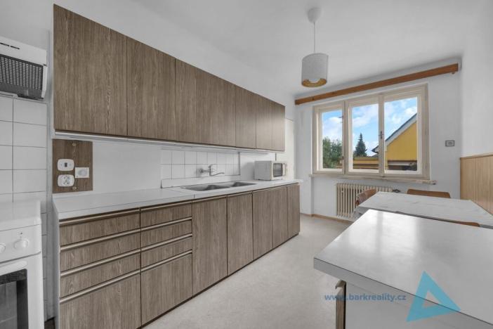 Prodej rodinného domu, Nová Paka, Polská, 350 m2