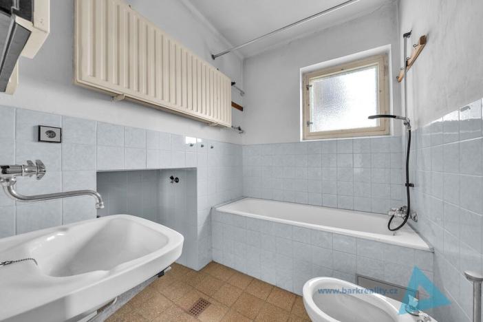 Prodej rodinného domu, Nová Paka, Polská, 350 m2