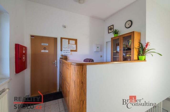 Prodej ubytování, Rosice, Sportovní, 2358 m2