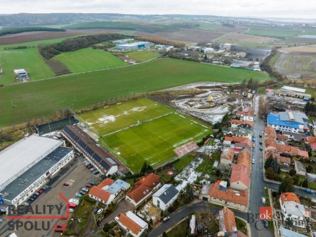 Prodej ubytování, Rosice, Sportovní, 2358 m2