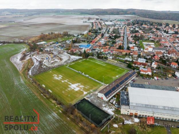 Prodej ubytování, Rosice, Sportovní, 2358 m2