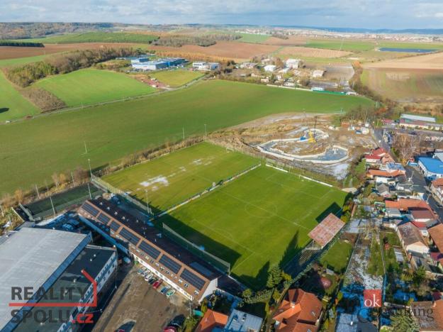 Prodej ubytování, Rosice, Sportovní, 2358 m2