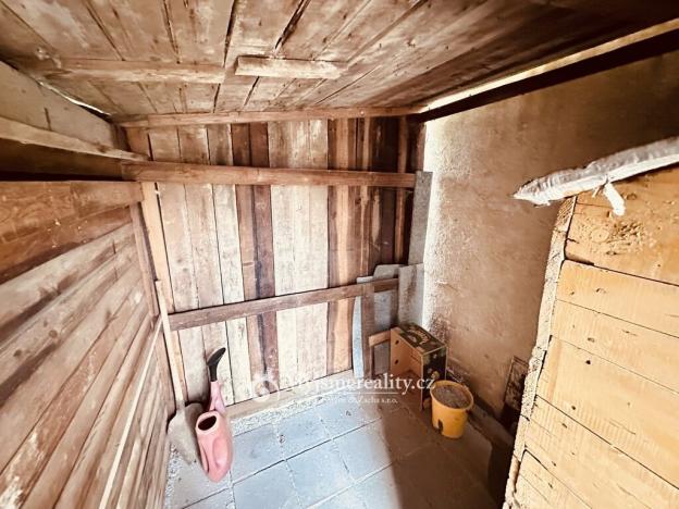 Prodej zahrady, Znojmo, 561 m2