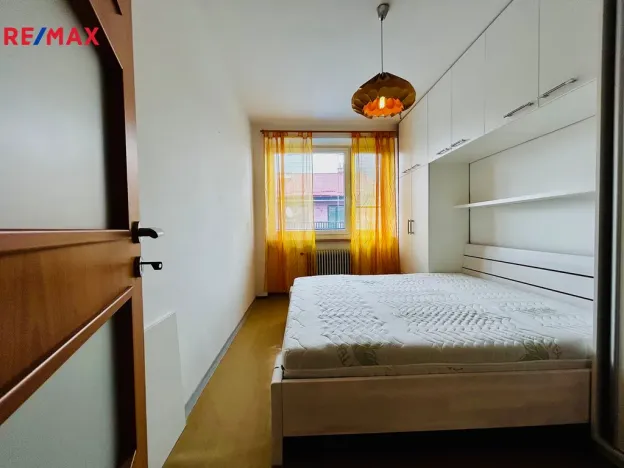 Prodej bytu 3+1, Nový Hrádek, Sokolská, 81 m2