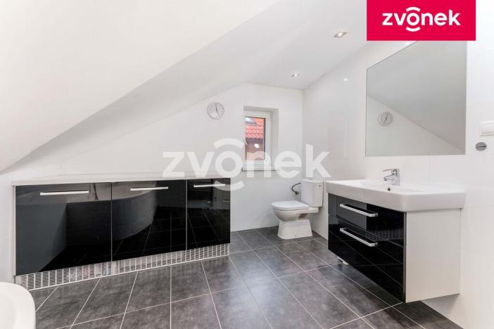 Prodej rodinného domu, Zlín - Mladcová, 165 m2