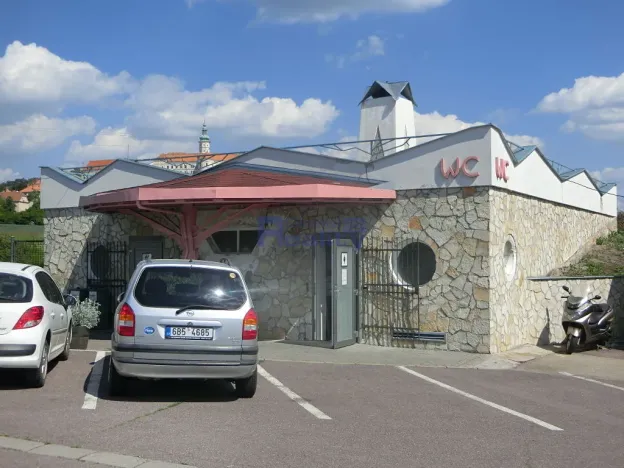 Prodej komerčního pozemku, Mikulov, 27250 m2