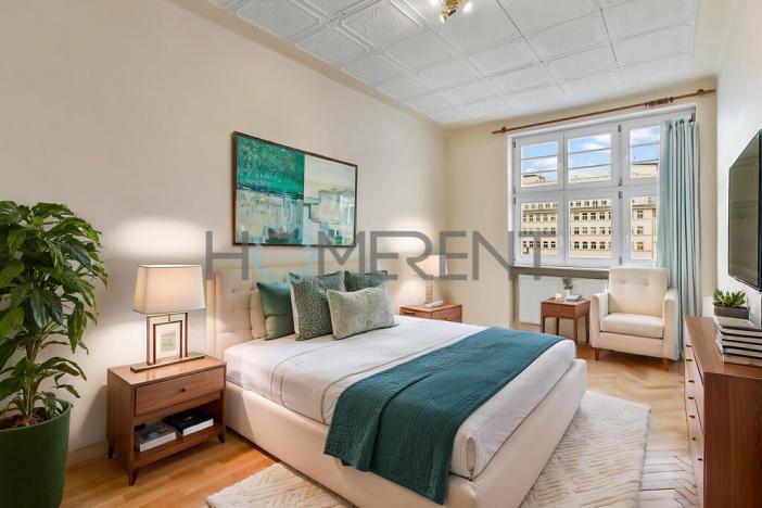 Prodej bytu 3+1, Liberec - Liberec III-Jeřáb, nám. Soukenné, 119 m2