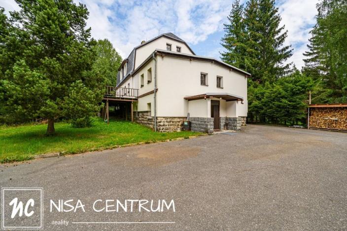 Prodej rodinného domu, Janov nad Nisou, 412 m2