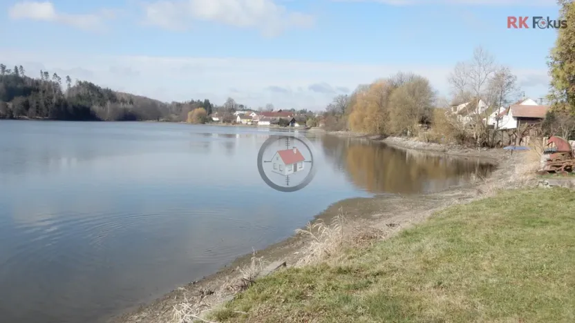 Prodej rodinného domu, Dolní Libochová, 1348 m2