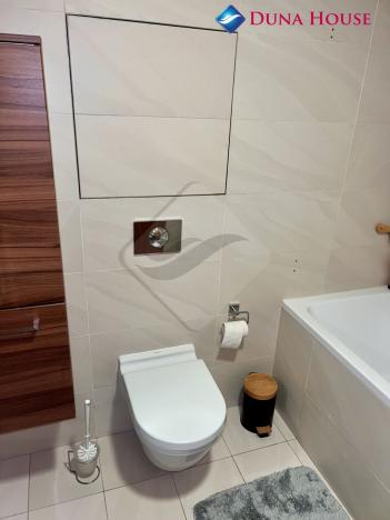 Prodej bytu 1+kk, Praha - Žižkov, Ke kapslovně, 54 m2