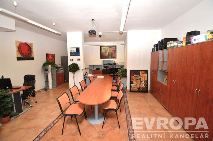 Prodej kanceláře, Praha - Libeň, Nad Okrouhlíkem, 52 m2