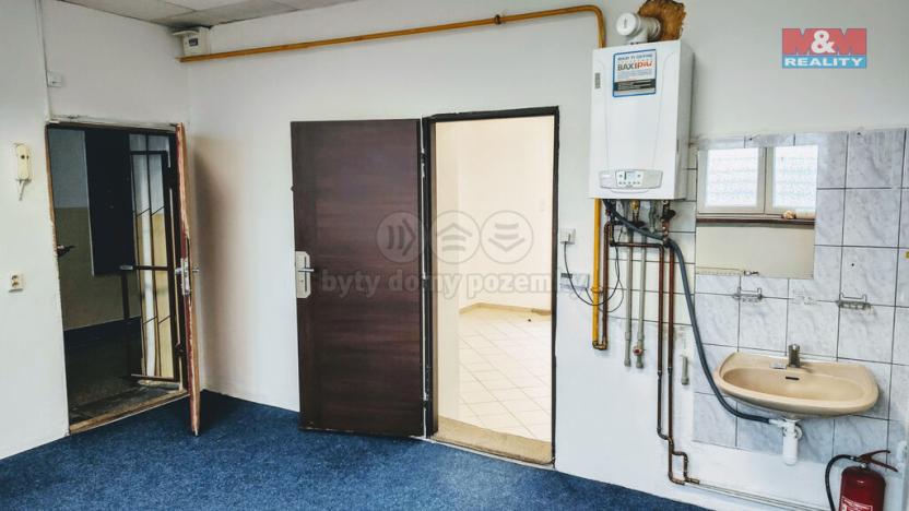 Pronájem obchodního prostoru, Ostrava - Mariánské Hory, 28. října, 45 m2