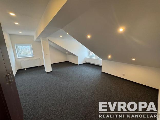 Pronájem bytu 2+1, Světlá nad Sázavou, 94 m2