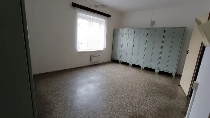 Pronájem výrobních prostor, České Budějovice - České Budějovice 2, České Vrbné, 550 m2