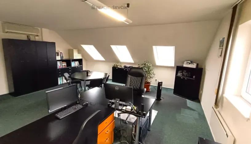 Pronájem výrobních prostor, České Budějovice - České Budějovice 2, České Vrbné, 550 m2