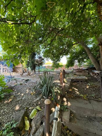 Prodej rodinného domu, Kněževes, Pražská, 261 m2