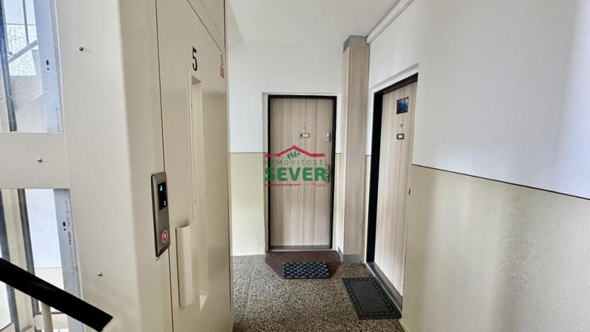 Prodej bytu 1+1, Chomutov, Kamenná, 36 m2