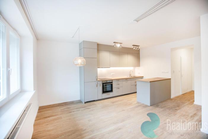 Pronájem bytu 2+kk, Praha - Řepy, Na moklině, 71 m2