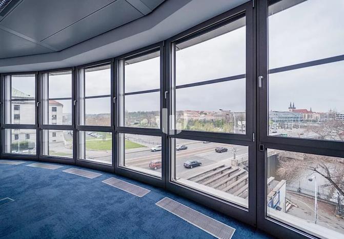 Pronájem kanceláře, Praha - Karlín, Ke Štvanici, 574 m2